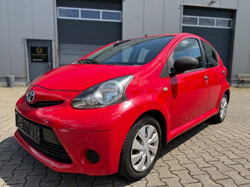 Toyota Aygo (X) 88.100 km 4.999 € Bergisch Gladbach 51469