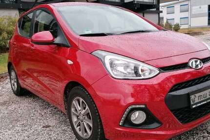 Hyundai i10 17.155 km 7.889 &euro; Rösrath 51503