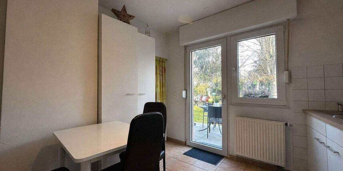 Mehrfamilienhaus, Wohnhaus Bad Honnef Rommersdorf - 6 Zimmer, 140 m&sup2;, 449.000&euro; | Angebot:24725392