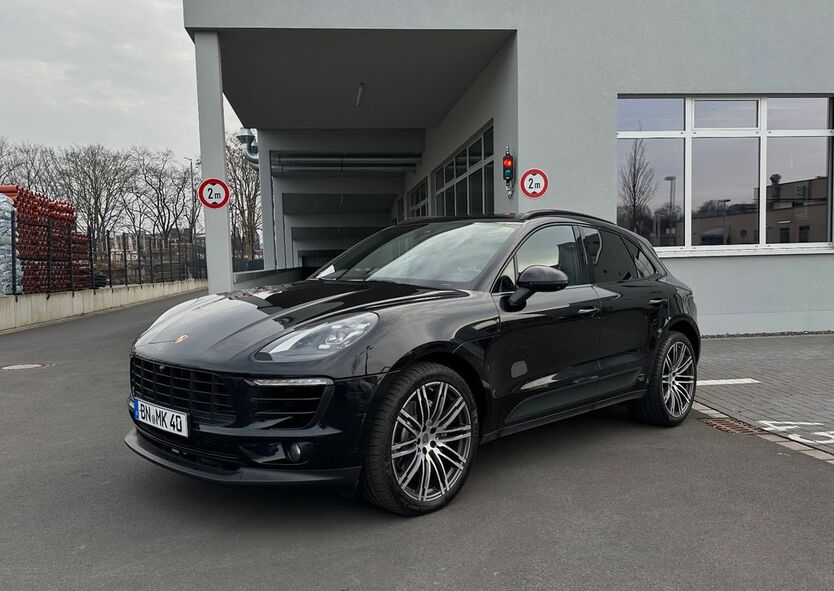Porsche Macan 169.000 km 33.900 € Wachtberg 53343
