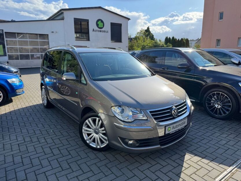 VW Touran 111.430 km 7.499 € Troisdorf 53840