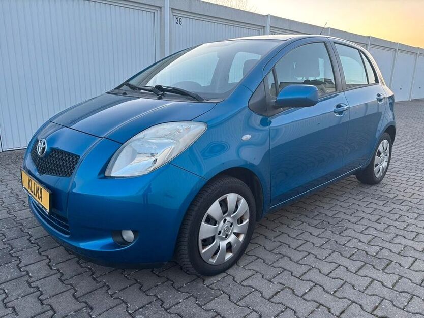 Yaris