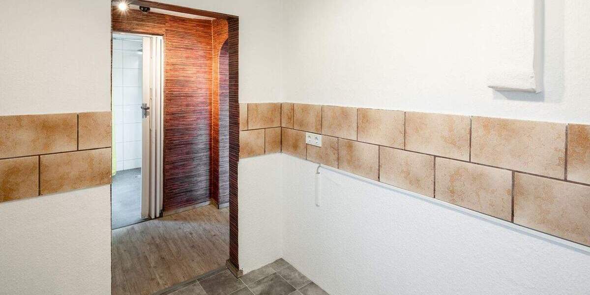 Bungalow Neunkirchen-Seelscheid Hasenbach - 2 Zimmer, 48 m&sup2;, 195.000&euro; | Angebot:23396305