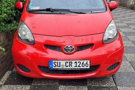 Toyota Aygo (X) 121.000 km 2.999 &euro; Troisdorf 53840