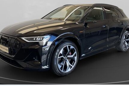 Audi e-tron 82.684 km 38.980 &euro; Köln 50823