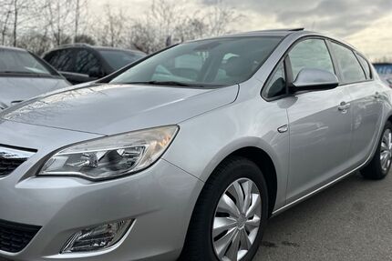 Opel Astra 113.000 km 5.300 &euro; Rheinbach 53359