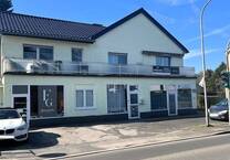 Wohn-Geschäftshaus | 4 WE und 2 GE | in Bergisch Gladbach