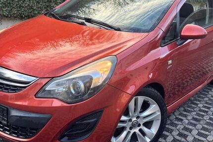 Opel Corsa 121.000 km 4.390 &euro; Altenahr 53505