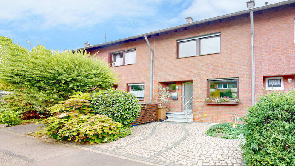 Kerpen! Freundliches und sonnendurchflutetes Reihenhaus mit Sonnengarten in ruhiger, beliebter Wohnlage! (CA 4895)