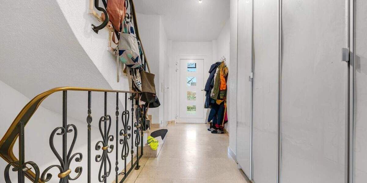 Reihenmittelhaus Hürth Efferen - 5 Zimmer, 131 m&sup2;, 699.000&euro; | Angebot:24709933