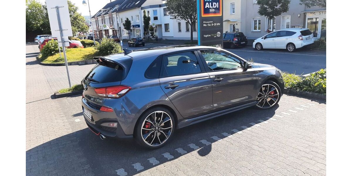 Hyundai i30 79.500 km 21.500 &euro; Eitorf 53783