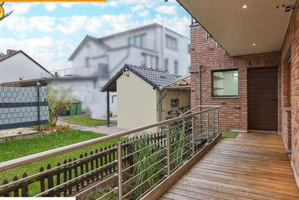 Wohnung zum Kaufen in Bornheim 399.000 € 131.26 m² 7 zimmer