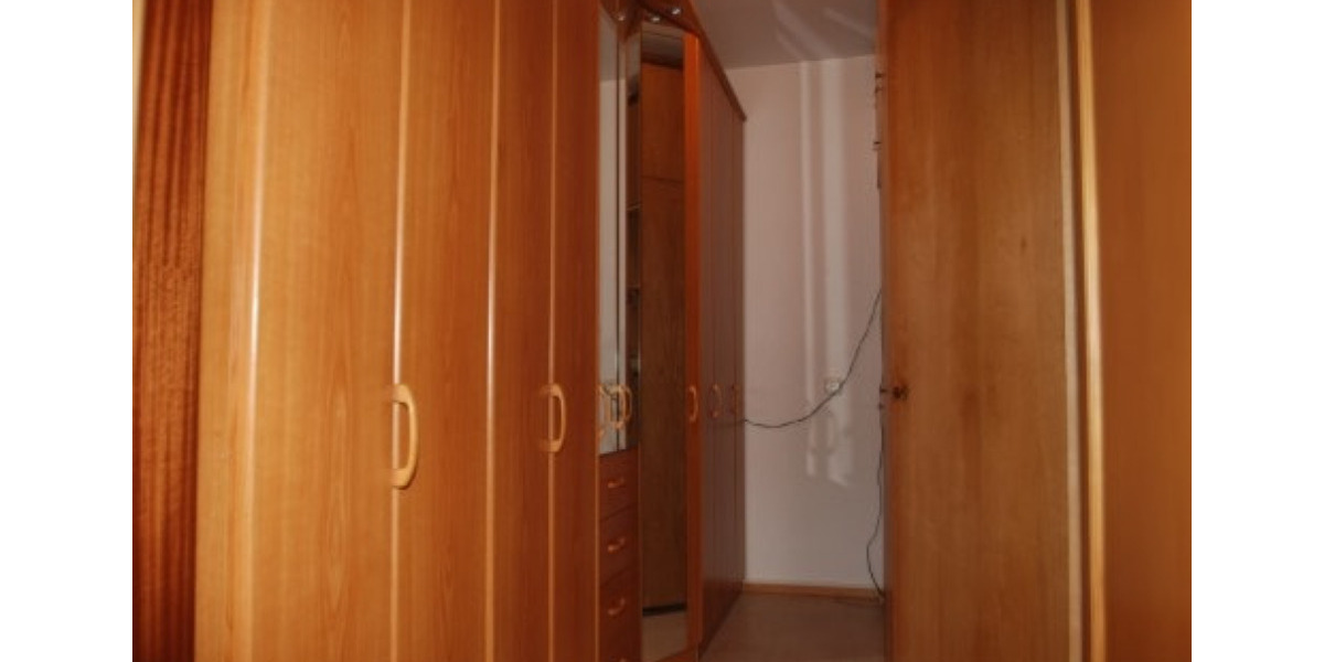 Etagenwohnung Köln Lindenthal - 4 Zimmer, 131 m&sup2;, 419.000&euro; | Angebot:24255093