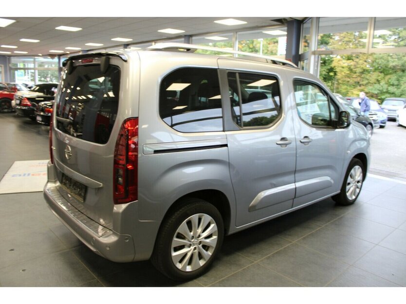 Opel Combo-e Life Ultimate 27.035 km 19.980 € Euskirchen 53881