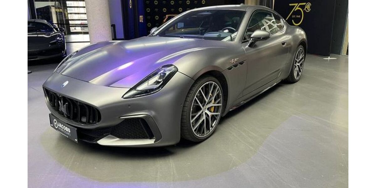 Maserati Granturismo 18.300 km 139.980 &euro; Köln 50829