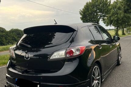 Mazda 3 181.000 km 4.799 &euro; Much 53804