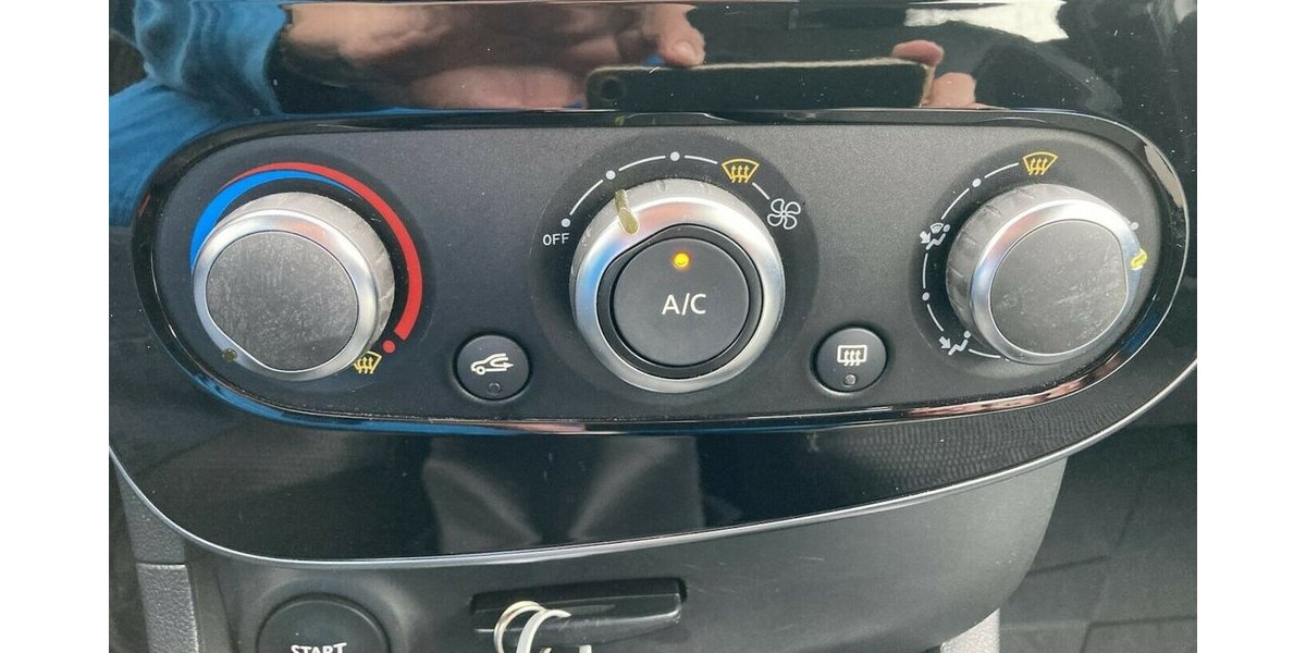 Renault Clio GT Bose Klima Navi 30.tkm ServNeu GARANTIE 30.000 km 12.500 &euro; Erftstadt 50374