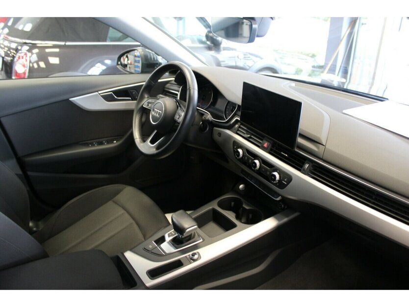 Audi A4 Avant 40 TFSI S TRONIC 67.560 km 24.980 € Euskirchen 53881