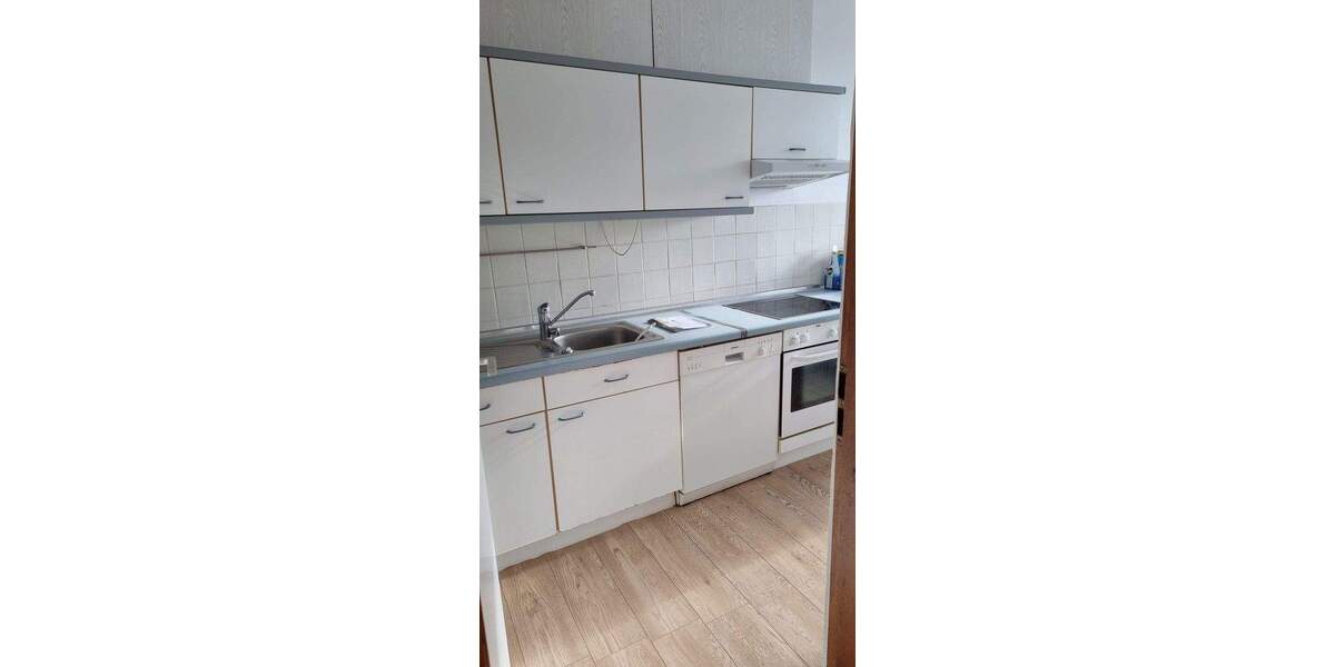 Etagenwohnung Bonn Poppelsdorf - 3 Zimmer, 83 m&sup2;, 279.000&euro; | Angebot:24468457