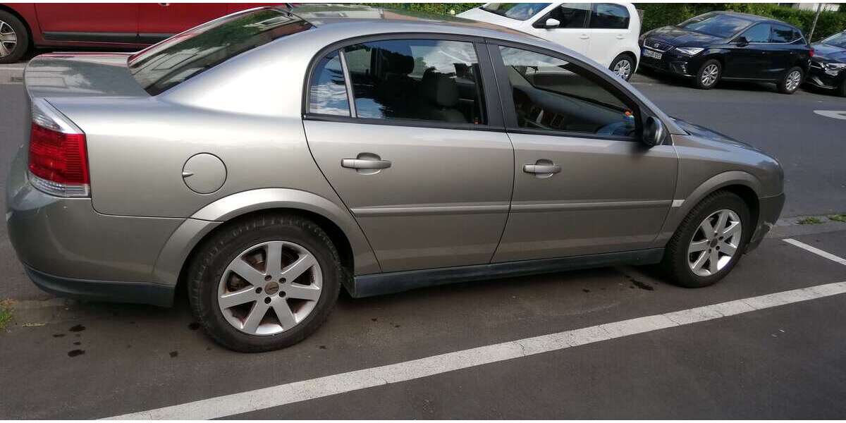 Opel Vectra 157.000 km 3.500 &euro; Bonn 53117