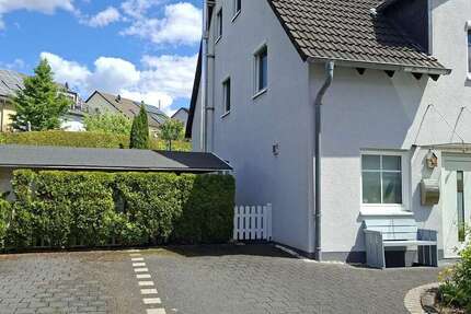 Haus Hennef (Sieg) - 5 Zimmer, 120 m&sup2;, 570.000&euro; | Angebot:26901159