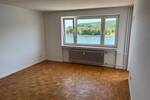 Rheinpromenade! Renovierte 4-Zimmerwohnung mit schickem Duschbad und Loggia