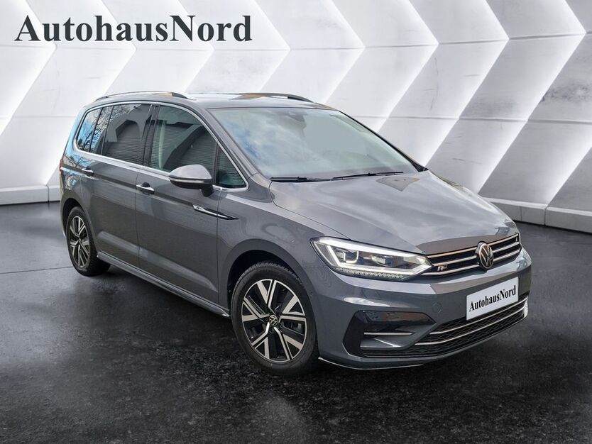 VW Touran 19.094 km 35.900 € Köln-Riehl 50735