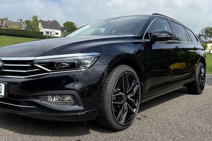 VW Passat 9.000 km 33.990 € Hennef 53773
