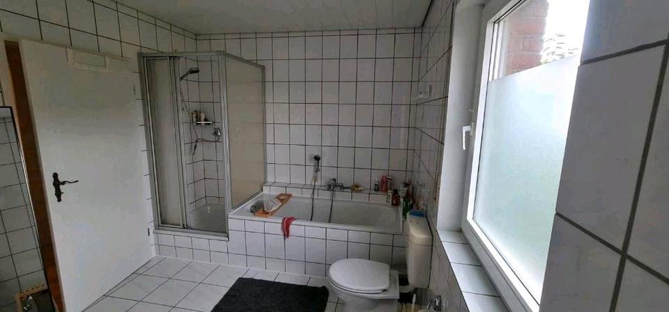 Dachgeschoßwohnung Ruppichteroth - 3.5 Zimmer, 106 m&sup2;, 264.000&euro; | Angebot:26545172