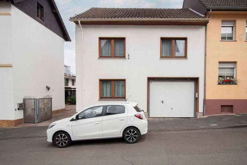 Haus zum Kaufen in Grafschaft 199.000 € 102.21 m²