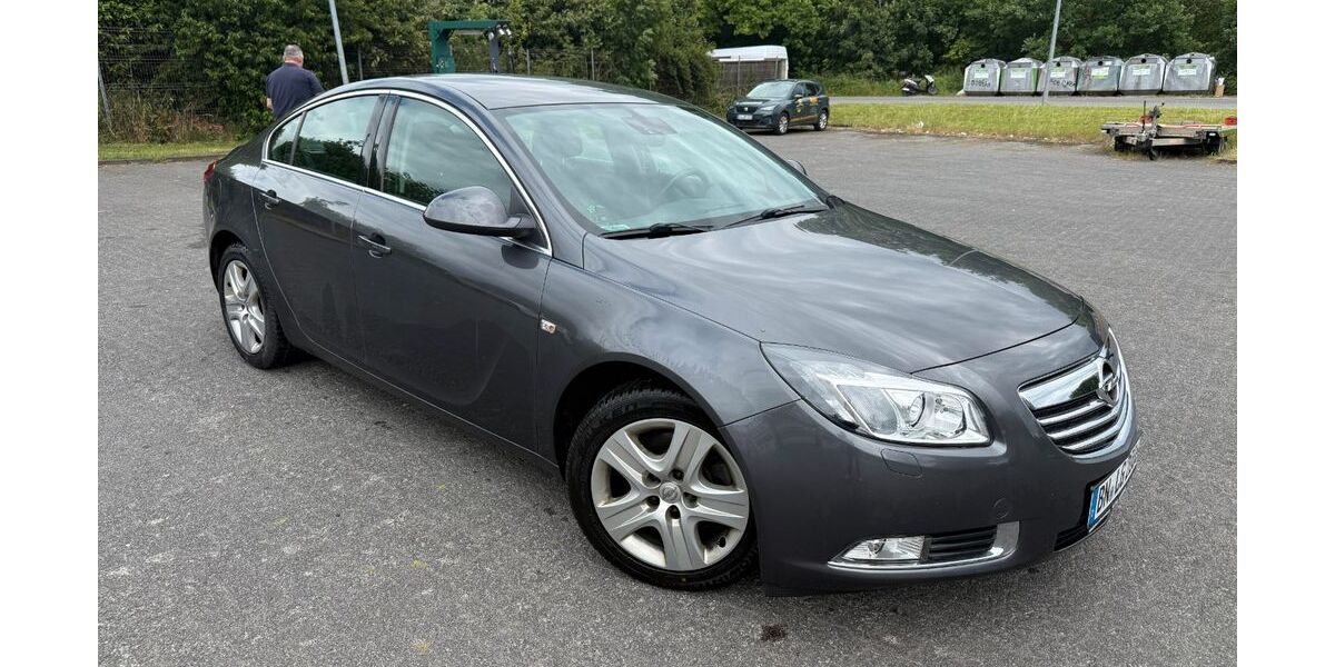Opel Insignia 143.000 km 7.999 &euro; Bonn 53125