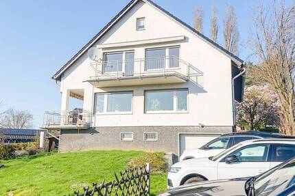 Haus Königswinter Stieldorf - 7 Zimmer, 202 m&sup2;, 517.000&euro; | Angebot:26545587
