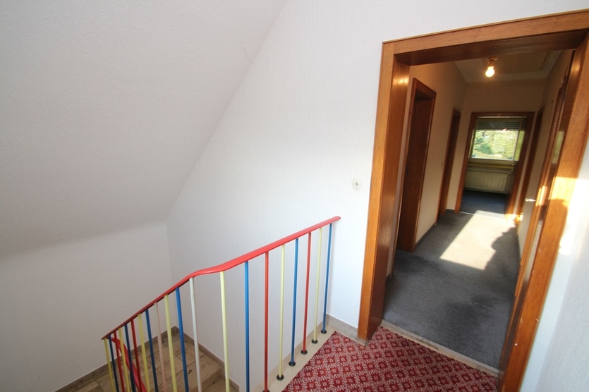 Mit 3D: Ein- bis Zweifamilienhaus in Köln-Wahnheide mit zusätzlichem Grundstück! 6 zimmer