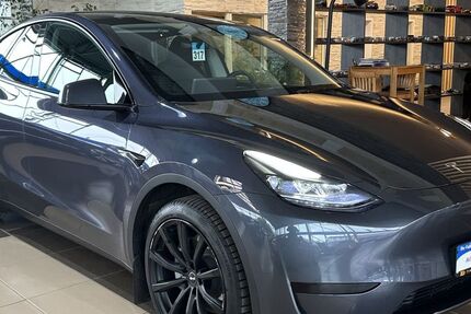 Tesla Model Y 40.794 km 36.500 &euro; Eitorf 53783