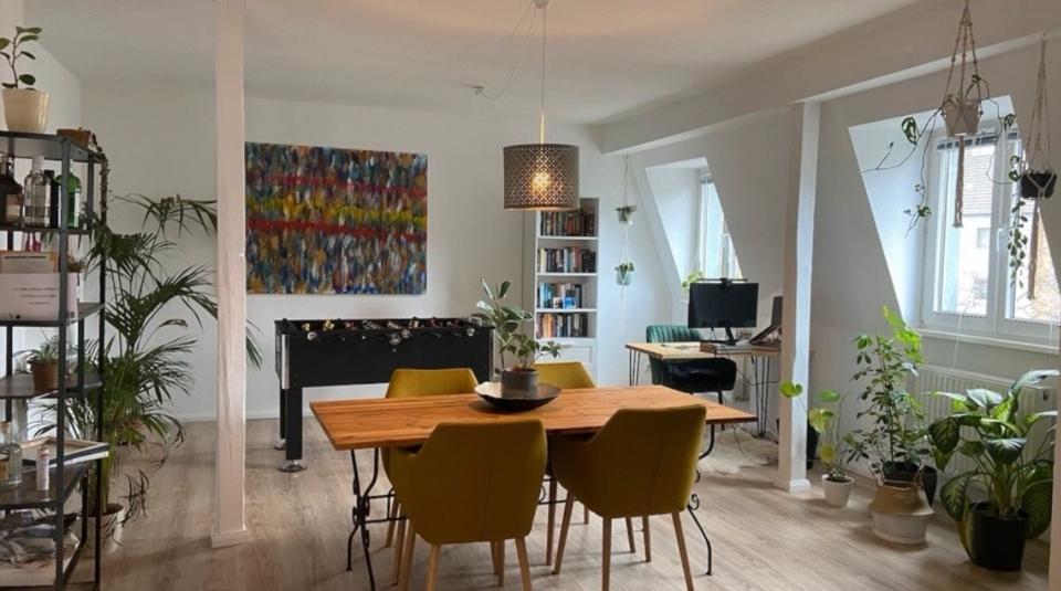 Etagenwohnung Köln Mülheim - 3 Zimmer, 125 m&sup2;, 2.100&euro; | Angebot:24748709