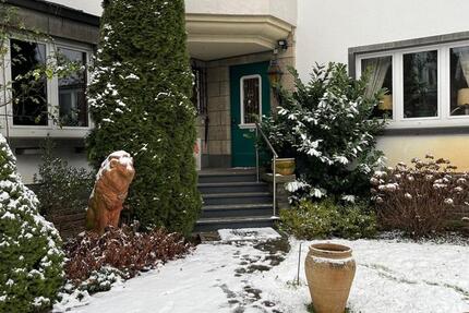 Wohnung Bonn Lannesdorf - 3 Zimmer, 160 m&sup2;, 1.850&euro; | Angebot:24701227