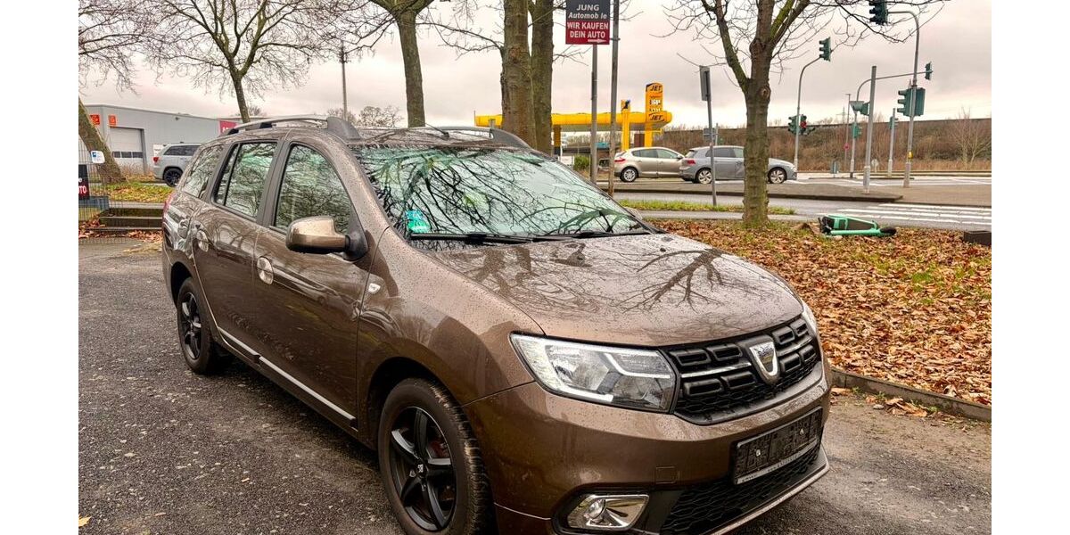 Dacia Logan 113.000 km 6.999 &euro; Köln 51107