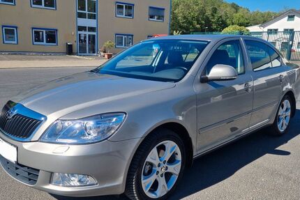 Skoda Octavia 60.000 km 11.100 &euro; Rösrath 51503
