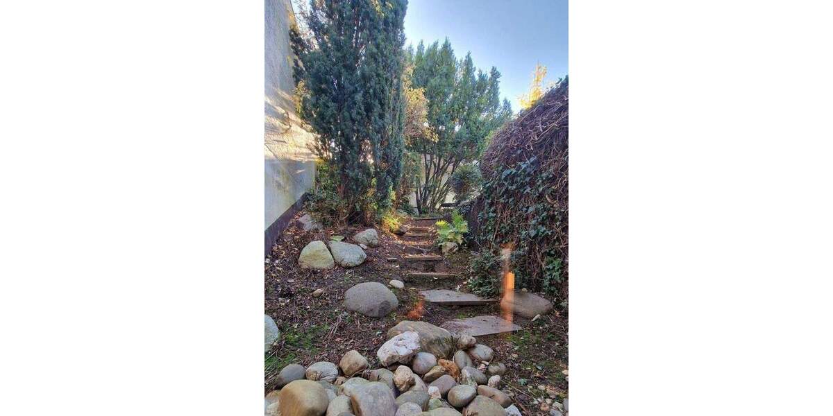 Reihenmittelhaus Bonn Muffendorf - 7 Zimmer, 222 m&sup2;, 629.000&euro; | Angebot:25747696