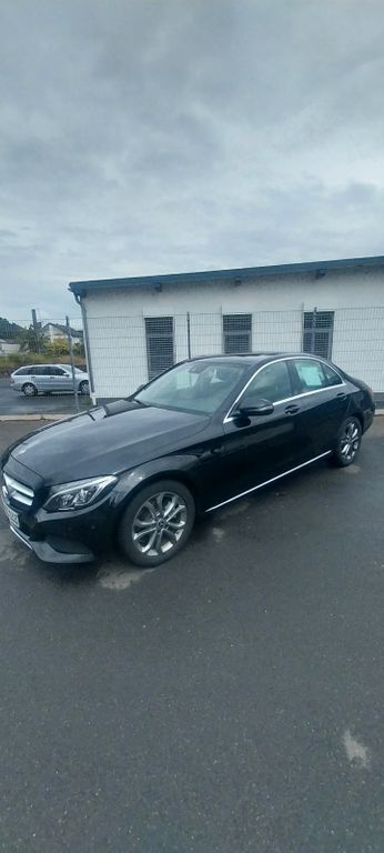 Mercedes-Benz C 180 80.000 km 22.500 € Bad Hönningen 53557