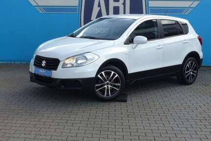 Suzuki SX4 90.000 km 8.990 &euro; Bergisch Gladbach 51429