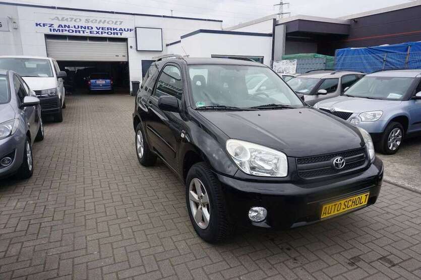 RAV 4