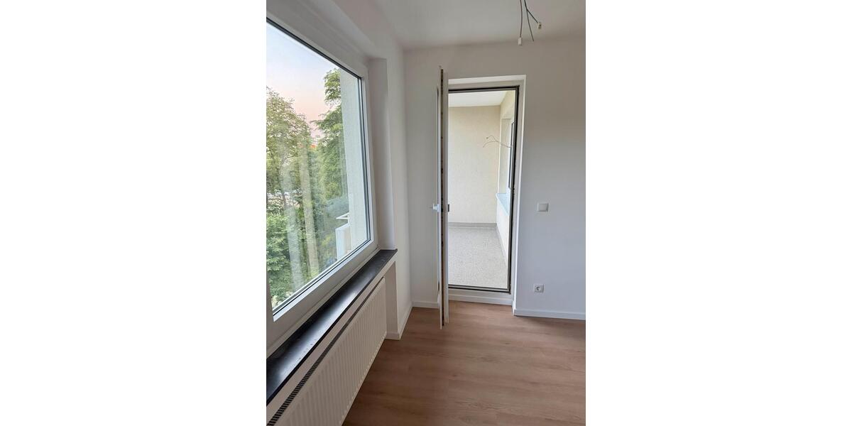 Etagenwohnung Bonn Hardtberg - 3 Zimmer, 71 m&sup2;, 289.000&euro; | Angebot:26918859