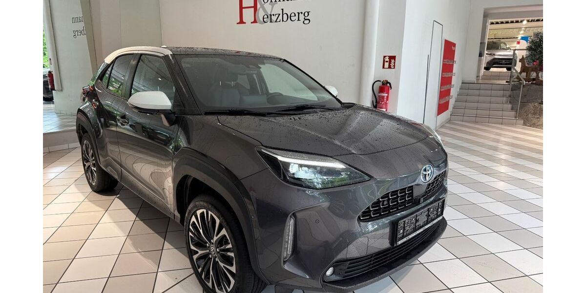Toyota Yaris 31.300 km 25.490 &euro; Siegburg 53721