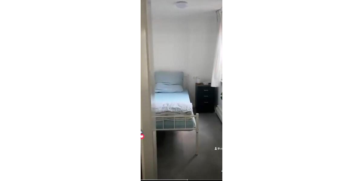 Etagenwohnung Niederkassel - 5 Zimmer, 1.580&euro; | Angebot:22322486