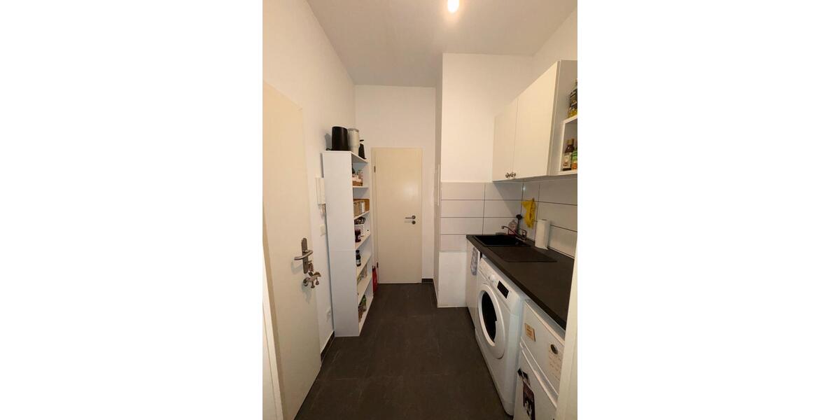 Etagenwohnung Köln Mülheim - 1 Zimmer, 22 m&sup2;, 750&euro; | Angebot:25844087