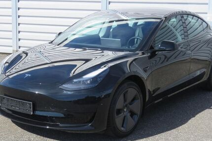 Tesla Model 3 16.350 km 27.490 &euro; Eitorf 53783