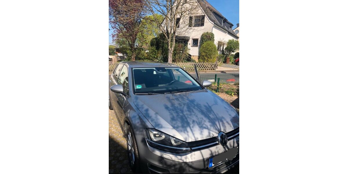 VW Golf 104.500 km 12.300 &euro; Bad Honnef 53604