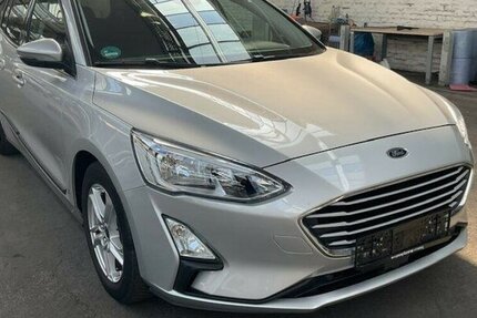 Ford Focus Navi Temp Sth Spurh CarPlay 6xServ GARANTIE 50.000 km 13.900 &euro; Erftstadt 50374