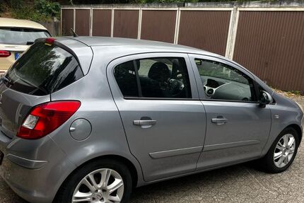Opel Corsa 199.000 km 1.340 &euro; Bonn 51990